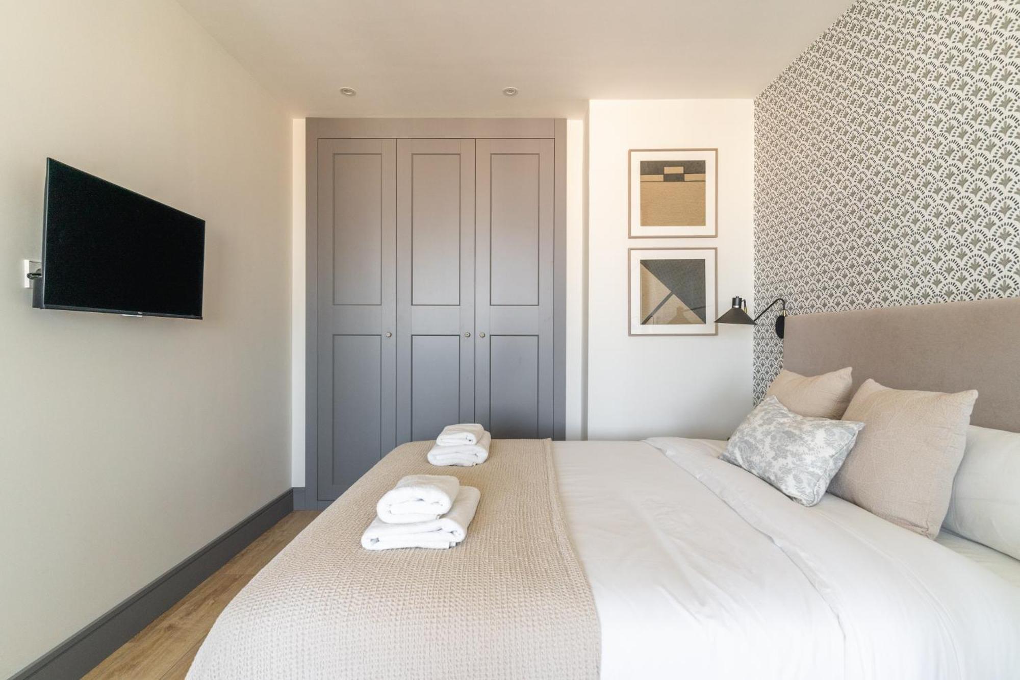 Modern And Bright-2Bedrooms 1Bathroom-Colon Madrid Exterior photo