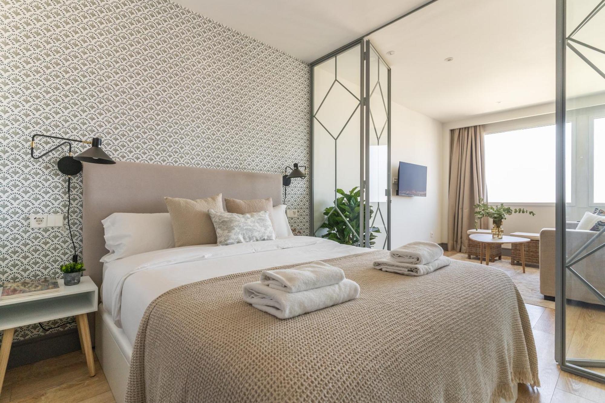 Modern And Bright-2Bedrooms 1Bathroom-Colon Madrid Exterior photo