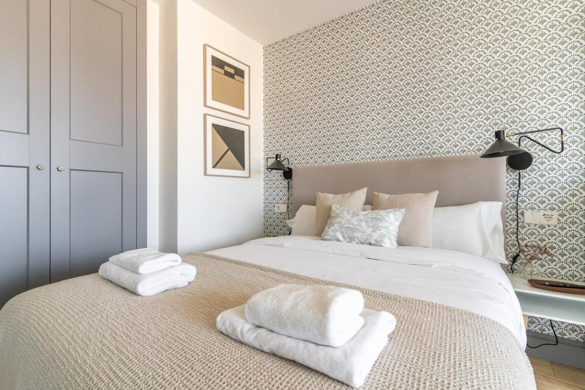 Modern And Bright-2Bedrooms 1Bathroom-Colon Madrid Exterior photo