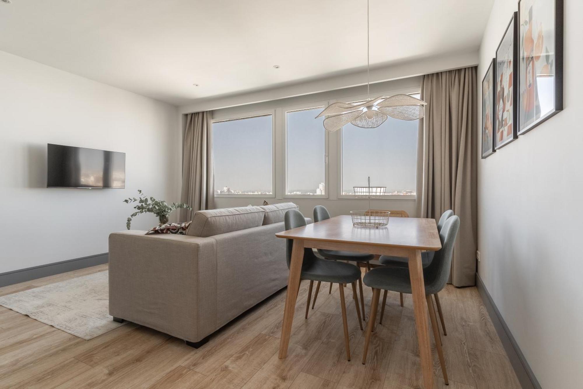 Modern And Bright-2Bedrooms 1Bathroom-Colon Madrid Exterior photo